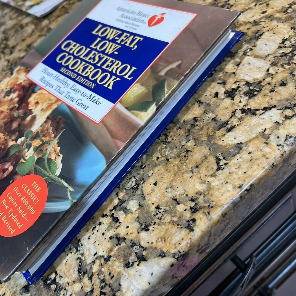 The American Heart Association Low Fat Low Cholesterol Cookbook Hardcover Spiral